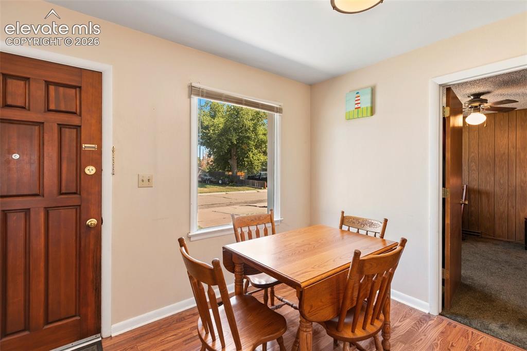 Image 10 of 38: Dining Area