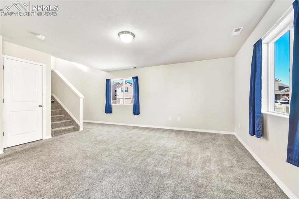 Image 13 of 38: Living Room