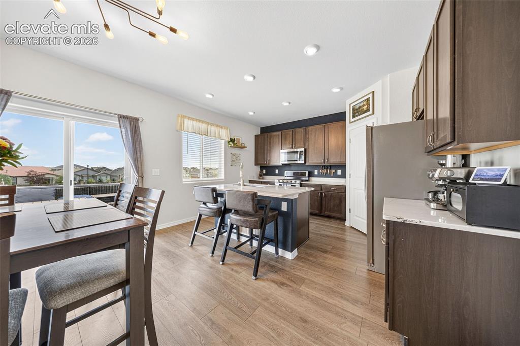 Image 11 of 41: Kitchen