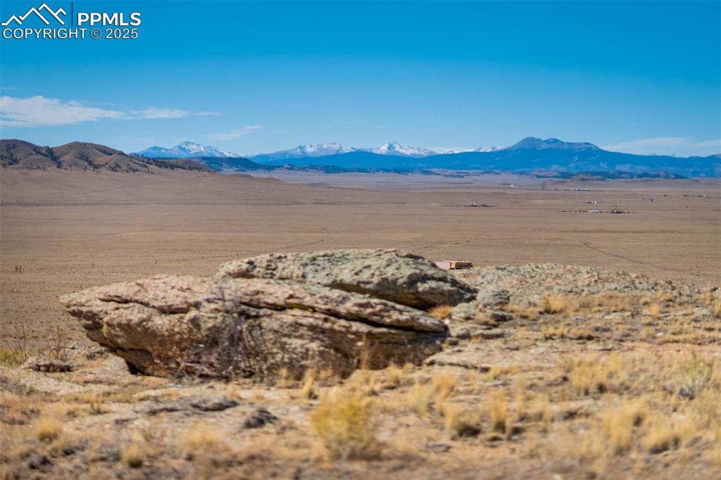 Image 19 of 50: View