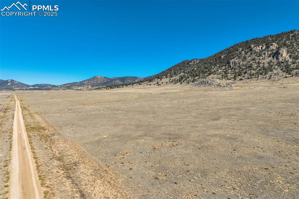 Image 22 of 50: View