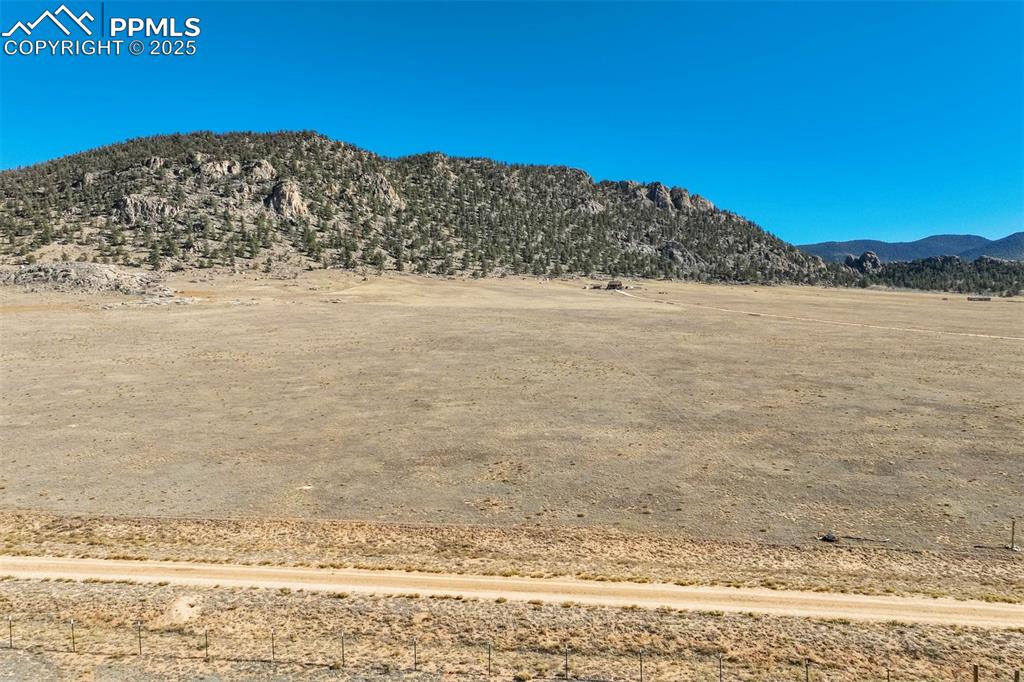 Image 23 of 50: View