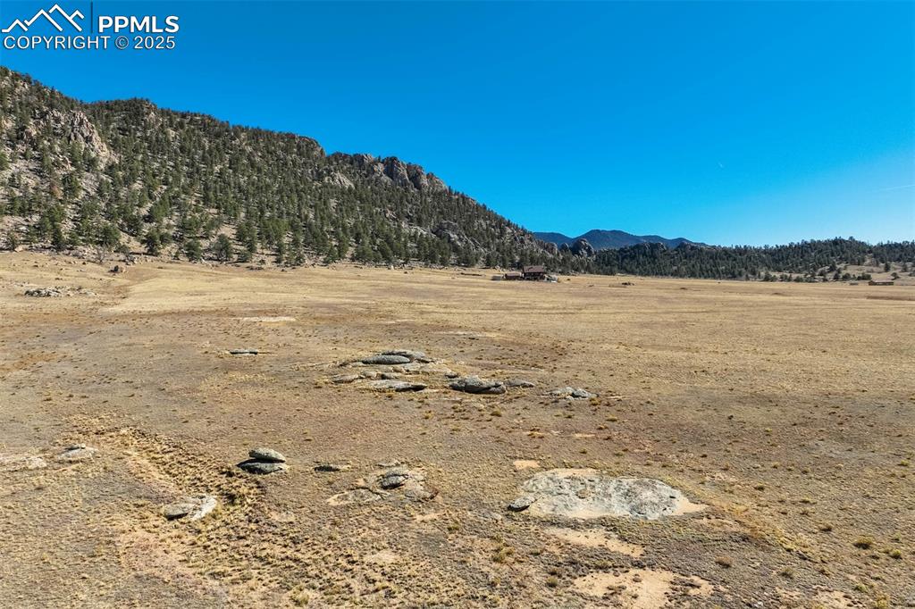 Image 27 of 50: View