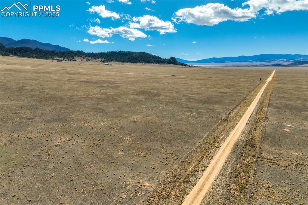 Image 40 of 50: View