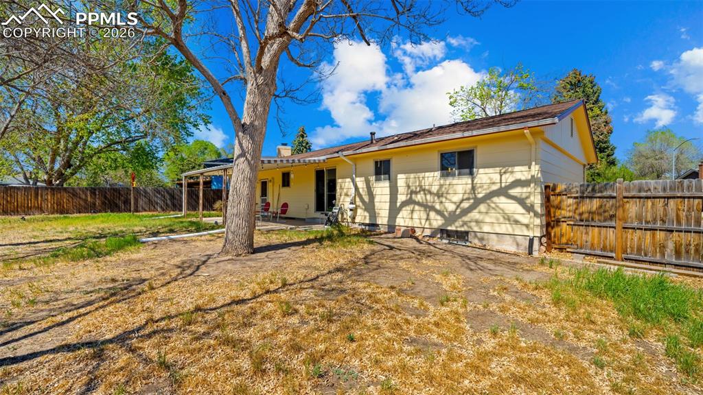 Image 34 of 45: Back of Structure