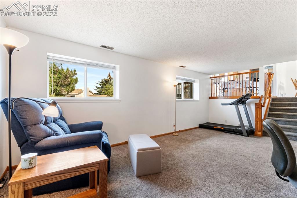 Image 29 of 42: This room is quite versitile and can be configured any way you would like t