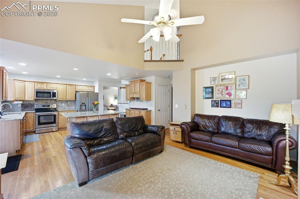Image 8 of 49: Family Room