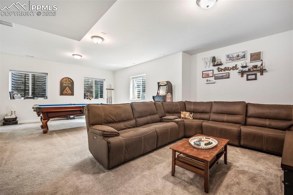 Image 17 of 27: Living Room