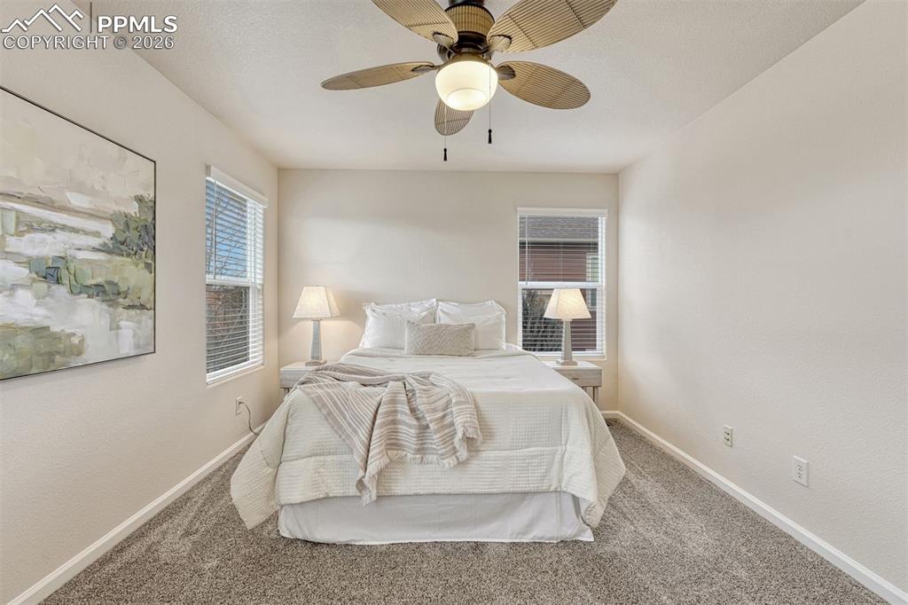 Image 17 of 44: Bedroom