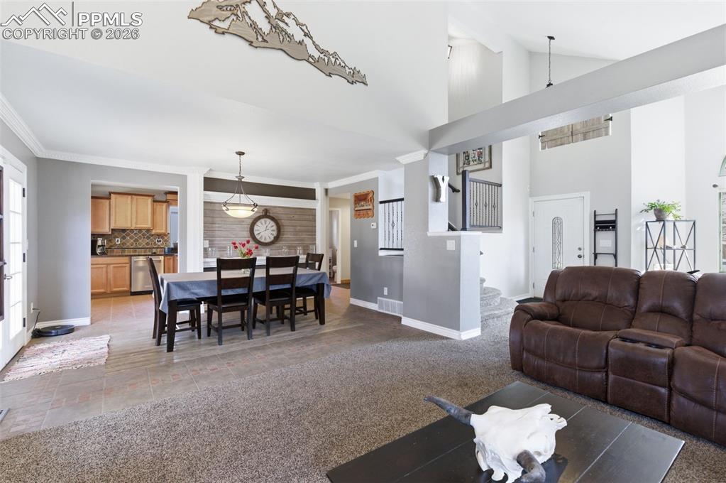 Image 8 of 44: Beautiful decorative enhancements and large open spaces throughout