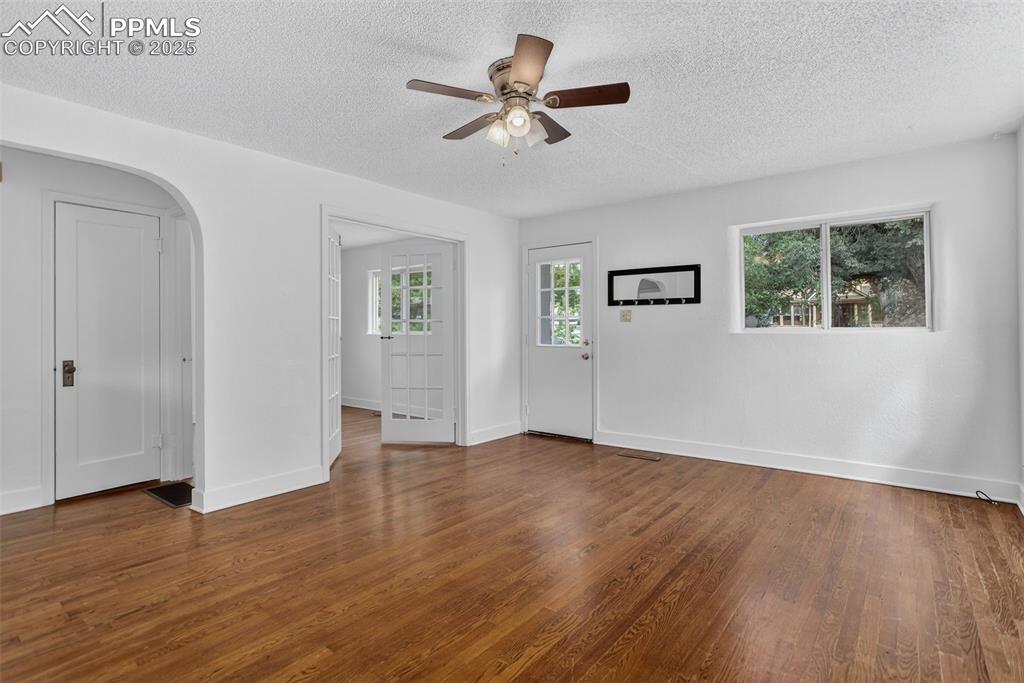 Image 5 of 18: Other