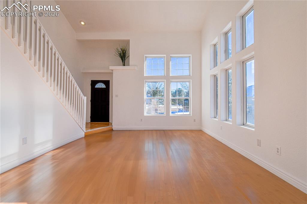 Image 11 of 28: Living Room