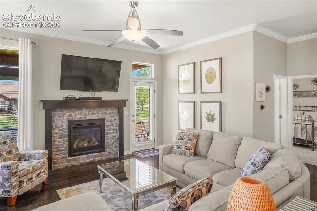 Image 10 of 42: Living Room
