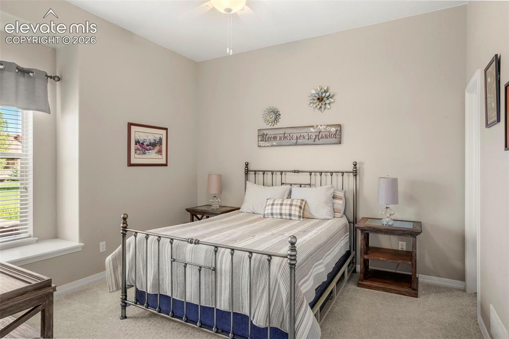 Image 19 of 42: Bedroom