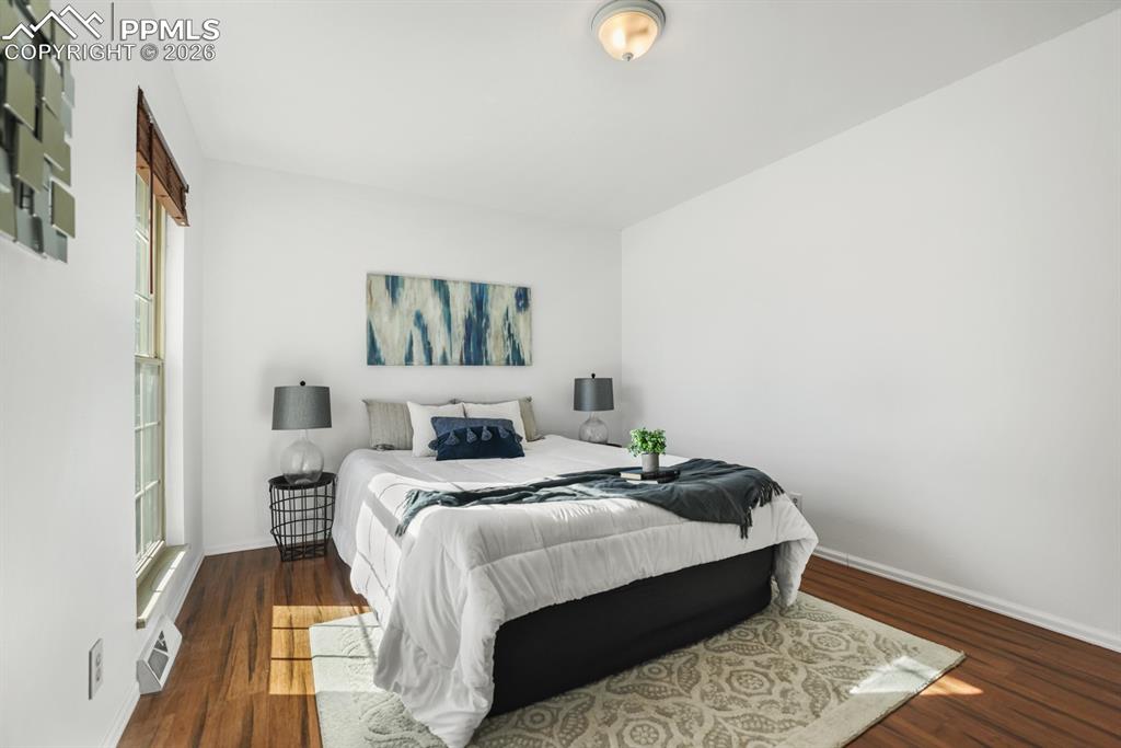 Image 18 of 28: Upper Level Primary Bedroom