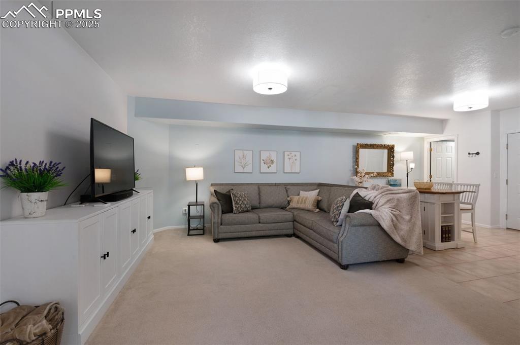 Image 23 of 39: Living Room