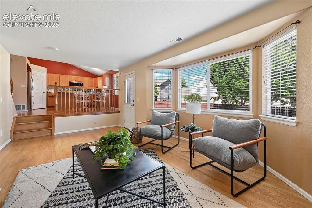 Image 11 of 32: Living Room