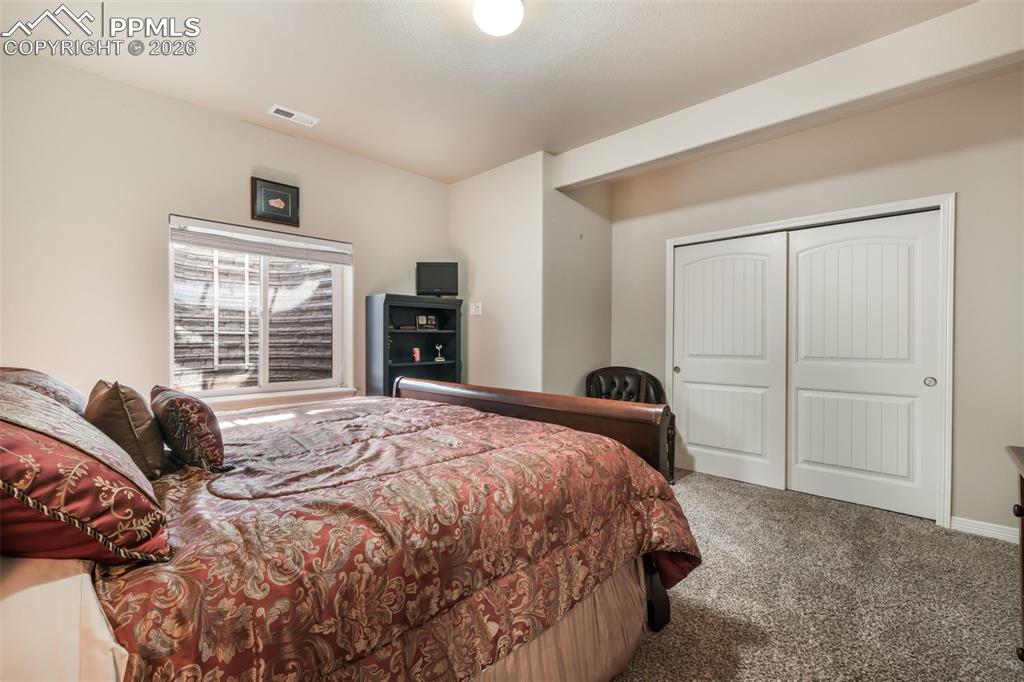 Image 41 of 50: Basement bathroom