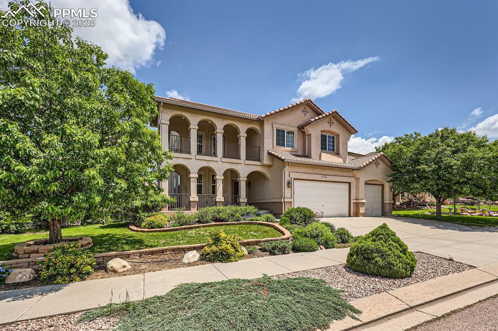 Image 36 of 48: Front elevation