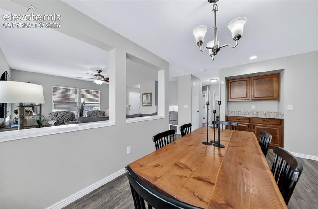 Image 13 of 37: Dining Area