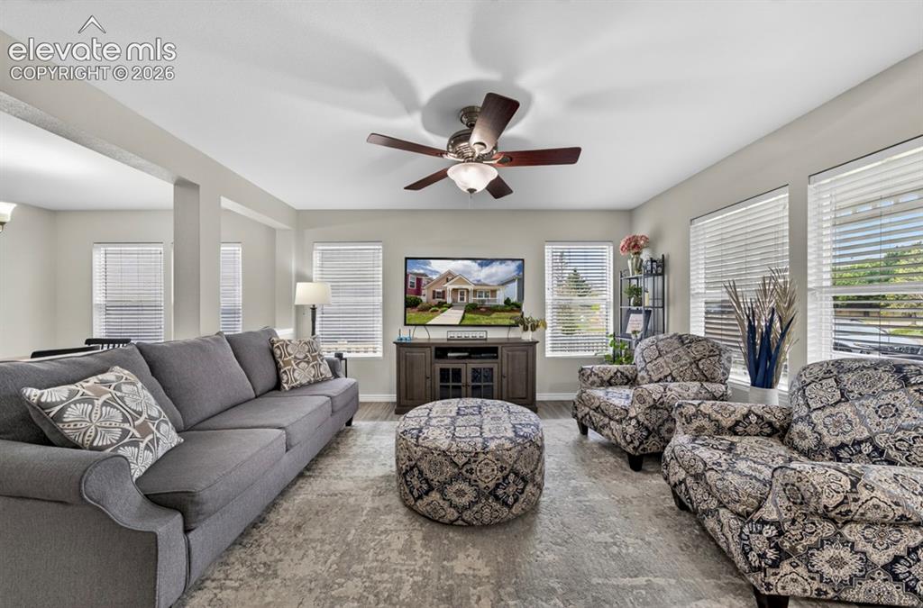 Image 5 of 37: Living Room