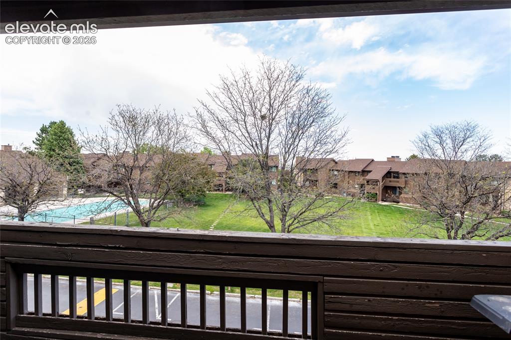 Image 4 of 37: Balcony