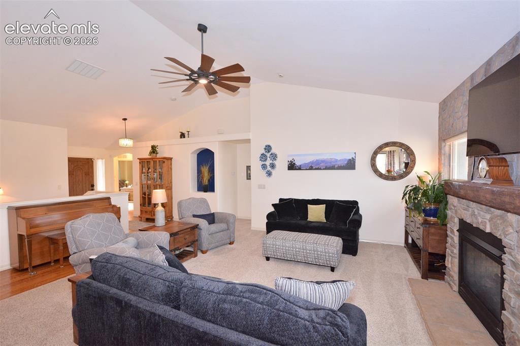 Image 6 of 45: Living Room