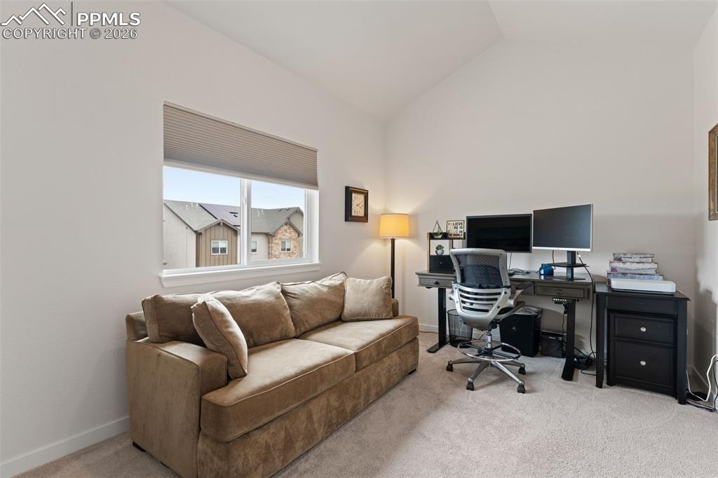 Image 23 of 42: Second bedroom has windows facing Ute Valley Park