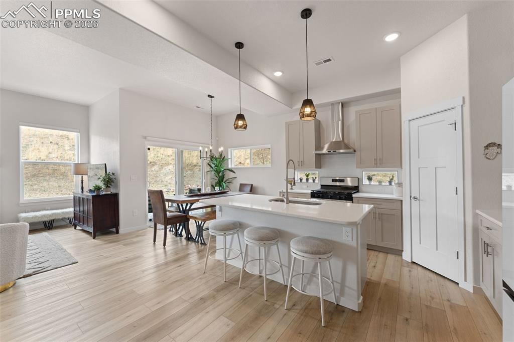 Image 5 of 42: Open concept plan with 10-foot ceilings