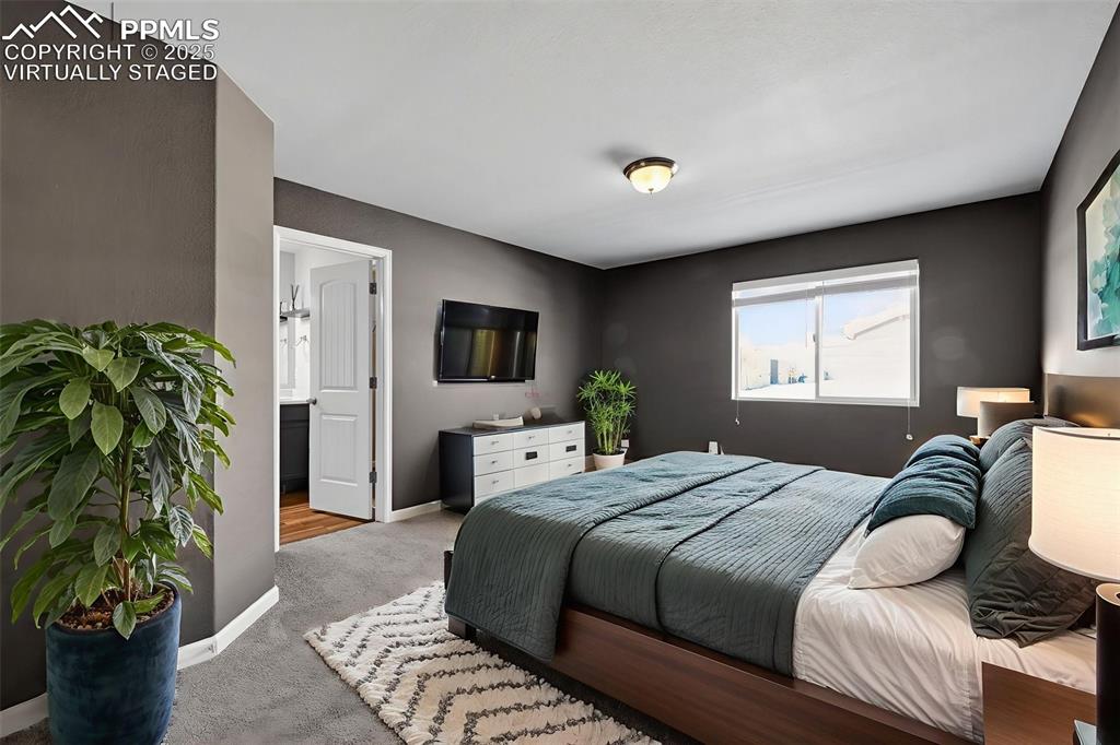 Image 18 of 38: Virtually staged