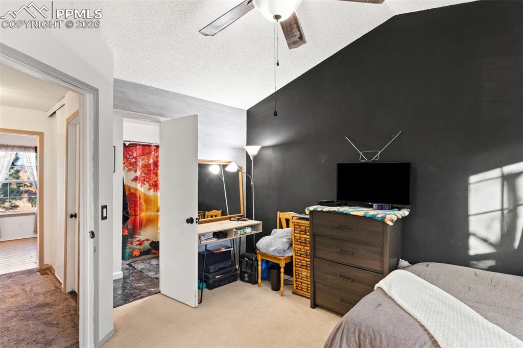 Image 10 of 19: Bedroom