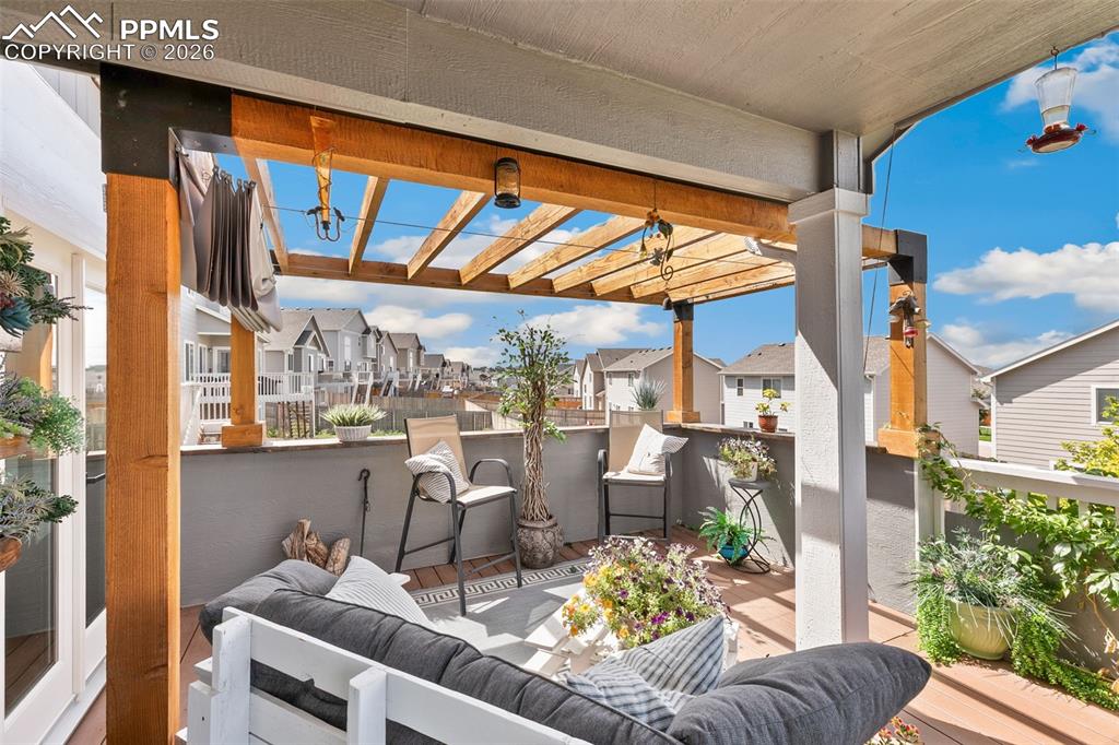 Image 45 of 50: Patio