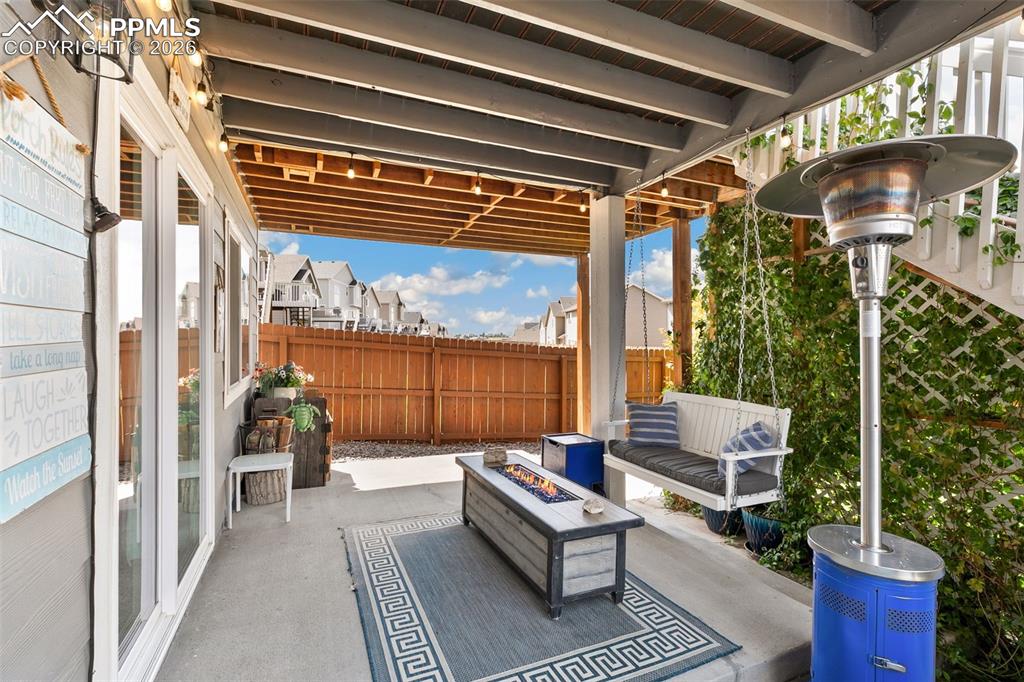 Image 47 of 50: Patio