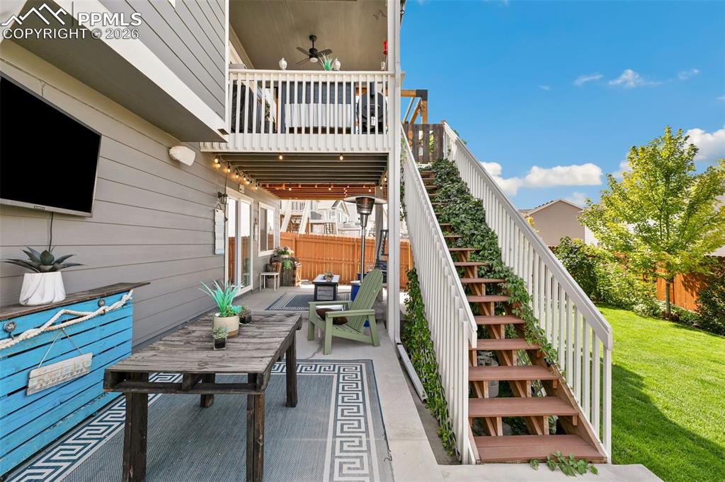 Image 48 of 50: Patio