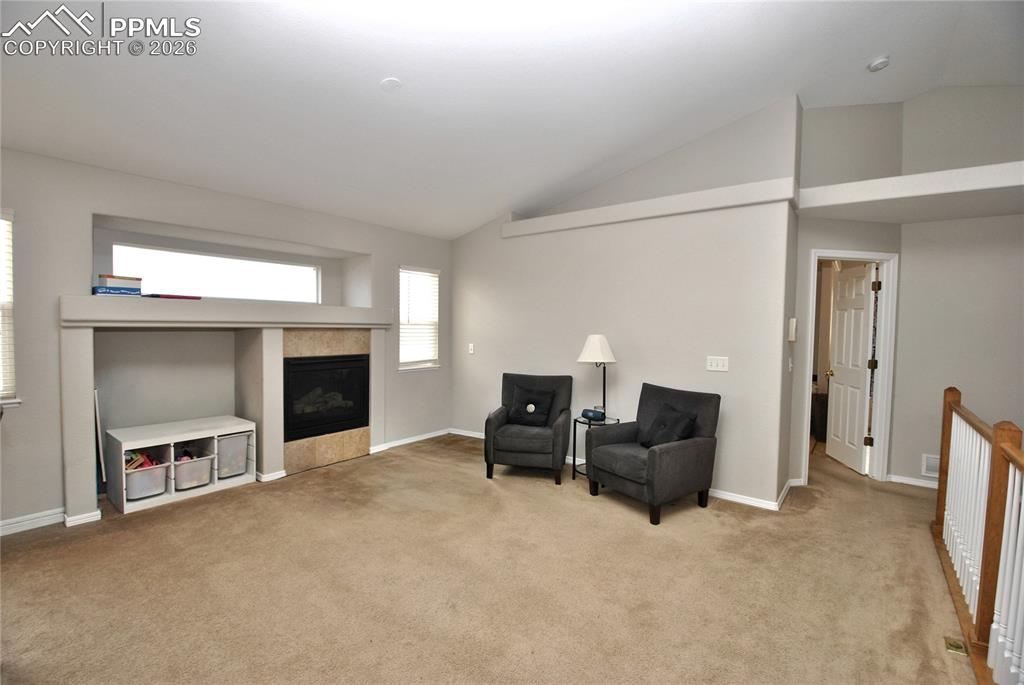 Image 3 of 12: Family Room