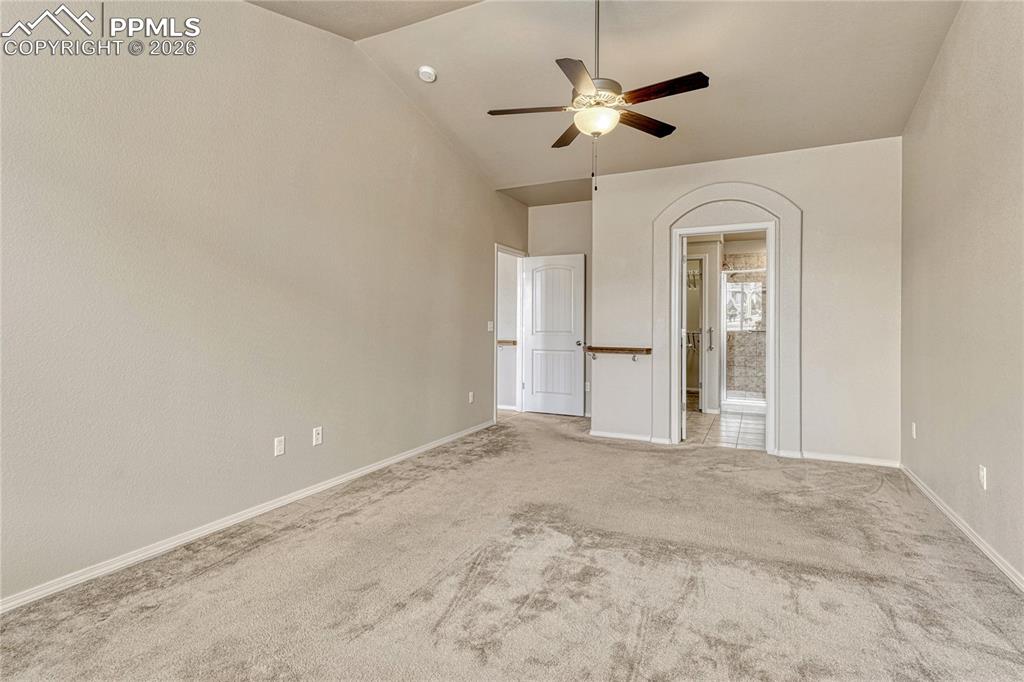 Image 18 of 38: Bedroom