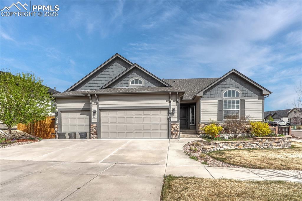 Image 2 of 38: Front of Structure