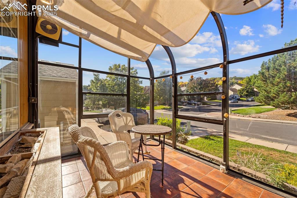 Image 2 of 46: Sun Room