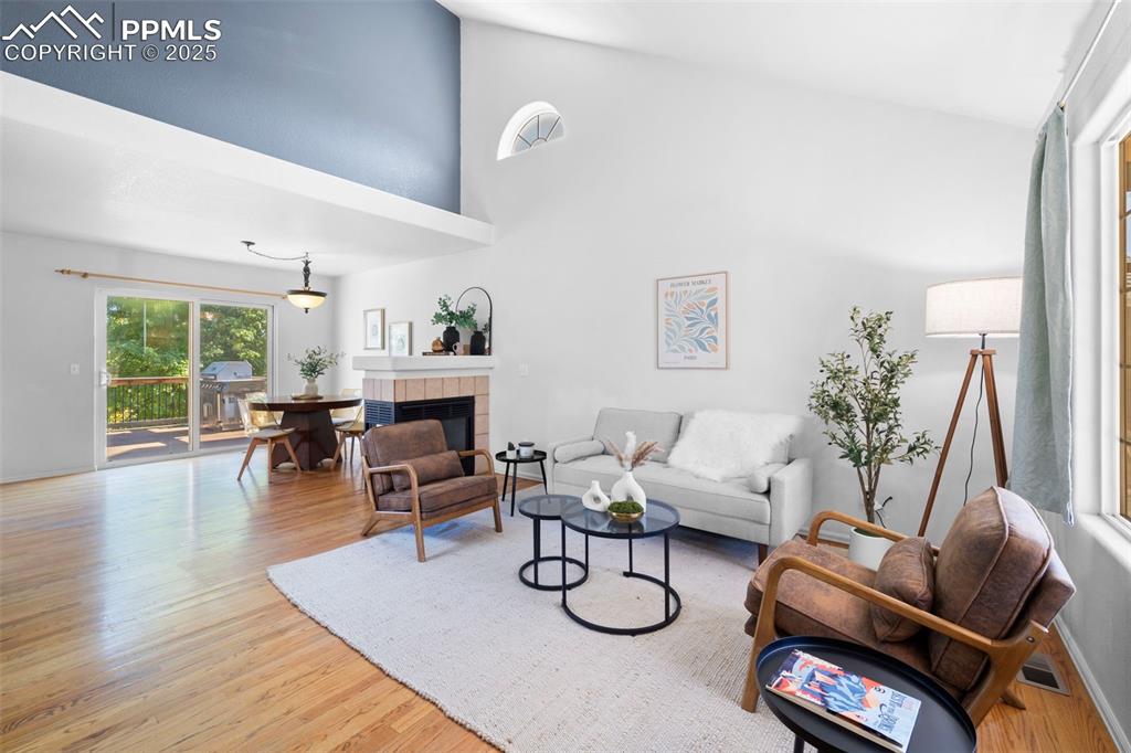 Image 3 of 46: Living Room