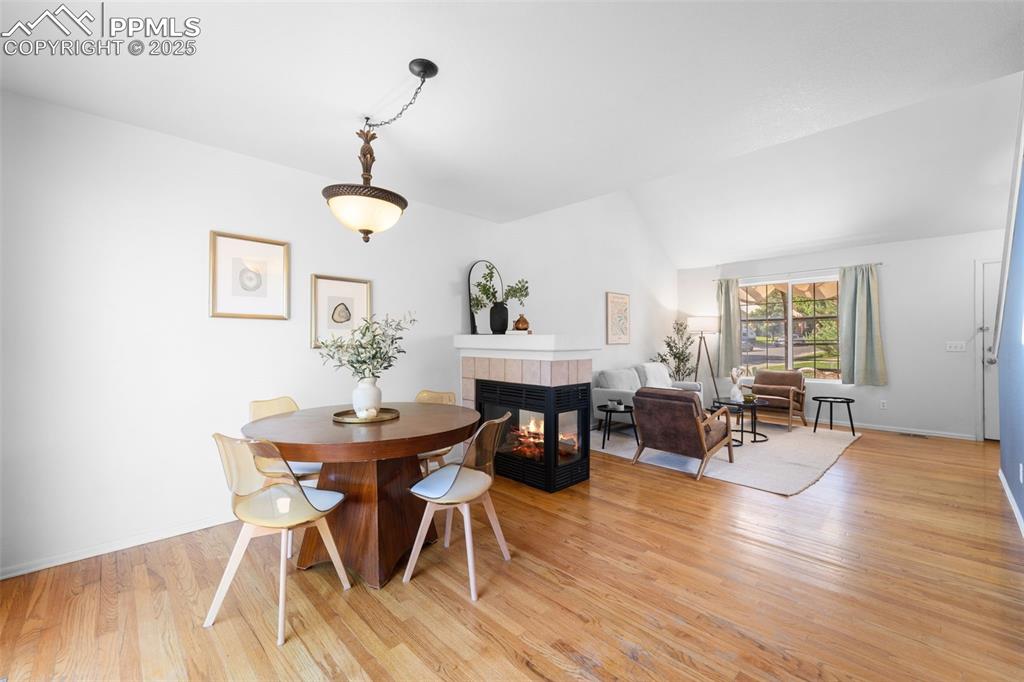 Image 4 of 46: Dining Area