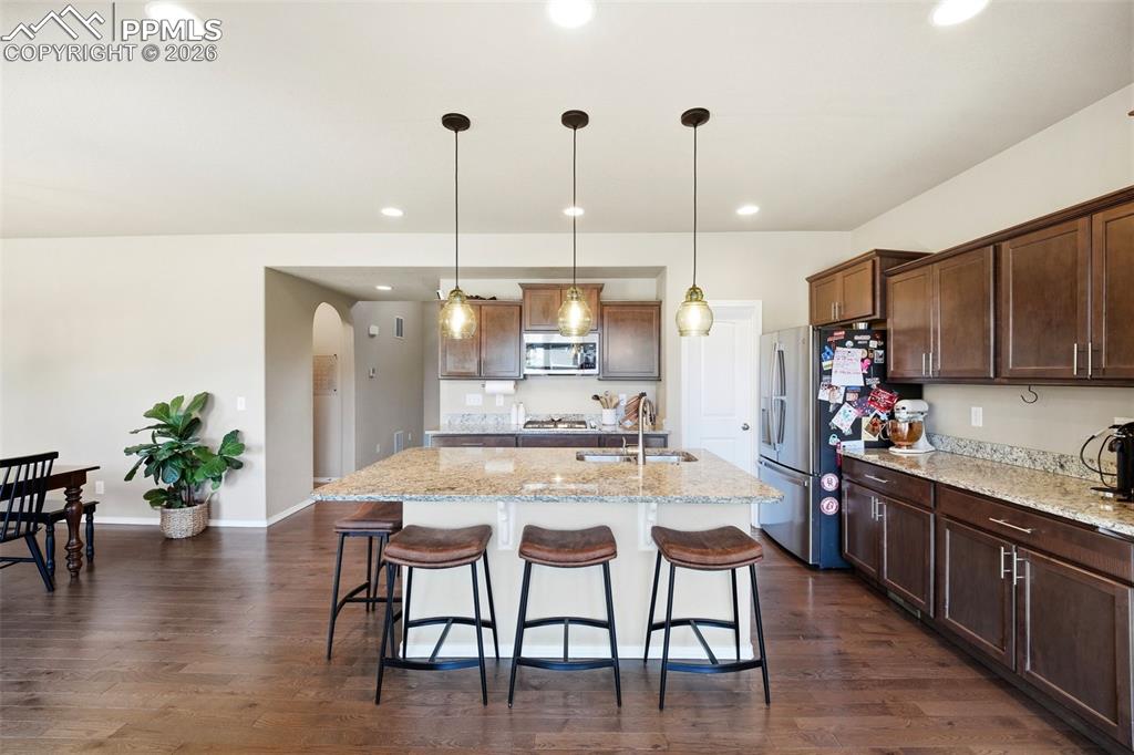 Image 13 of 46: Kitchen