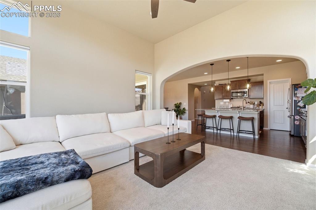 Image 20 of 46: Living Room