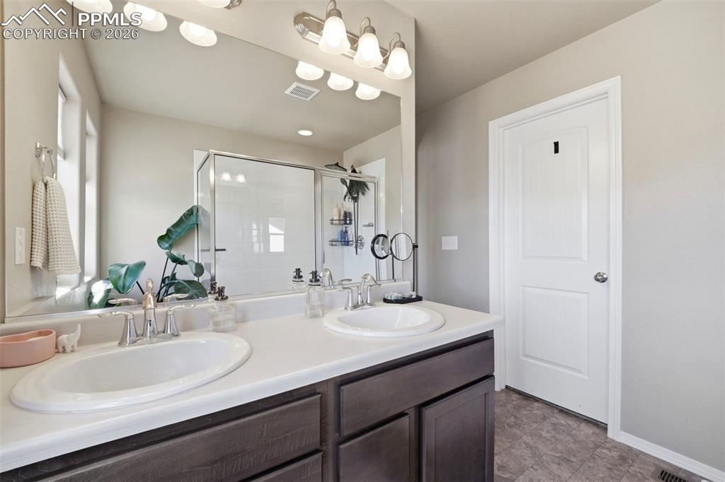 Image 24 of 46: Master Bathroom