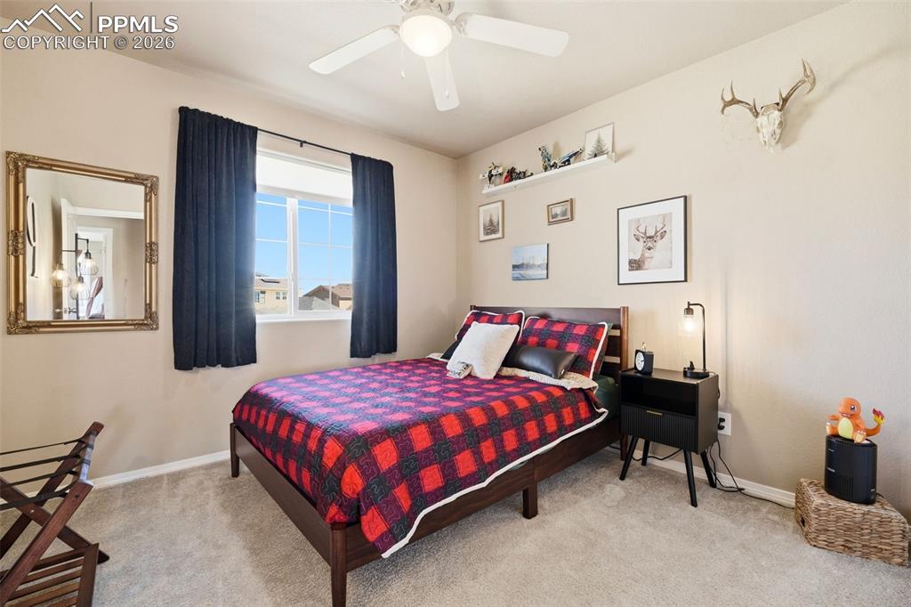 Image 27 of 46: Bedroom