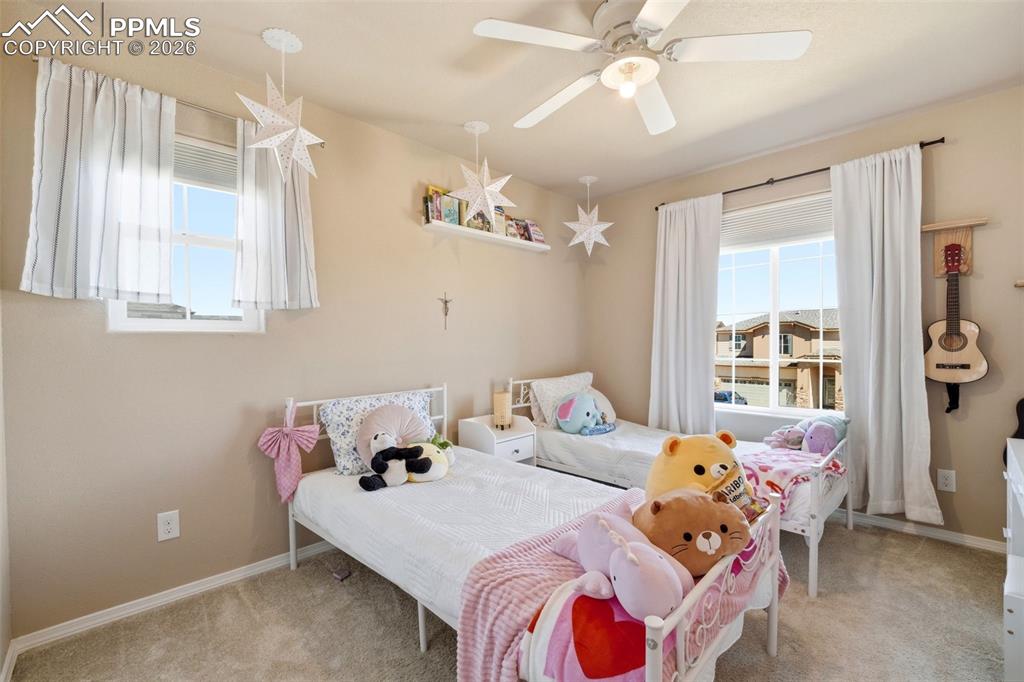 Image 31 of 46: Bedroom