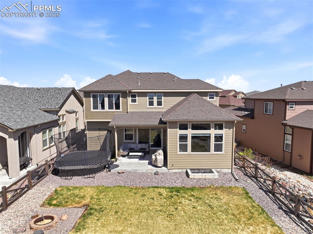 Image 44 of 46: Back of Structure