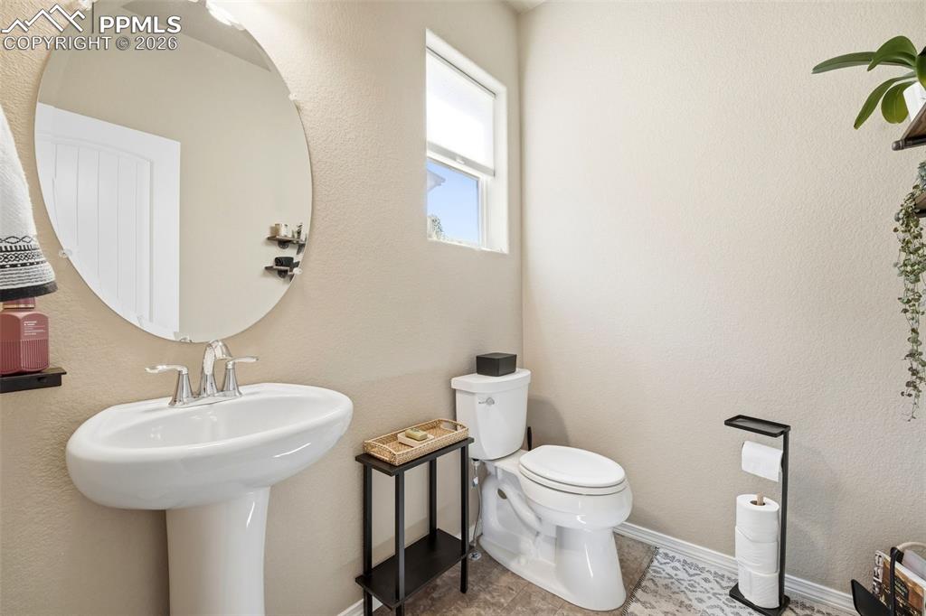 Image 8 of 46: Bathroom