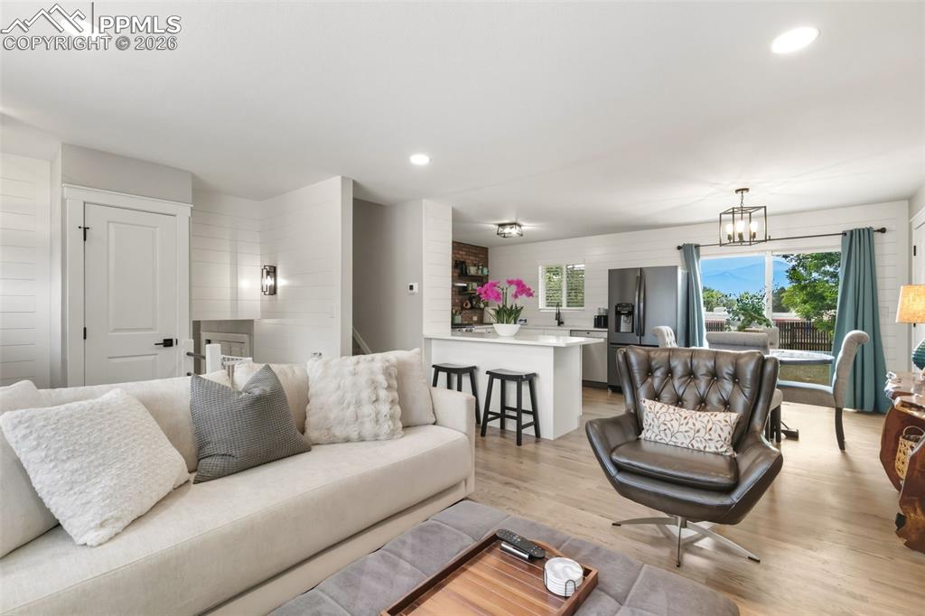 Image 13 of 35: Living Room