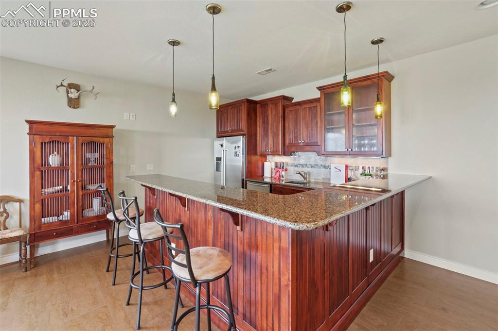 Image 30 of 49: Kitchen