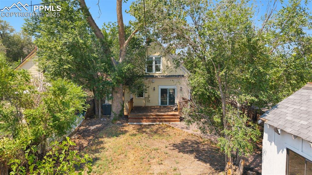 Image 32 of 36: Front of Structure